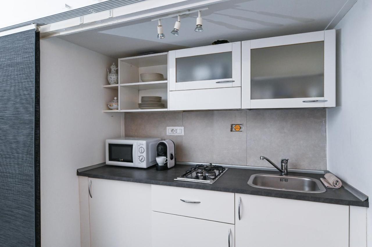Gorgeous Trastevere Loft On The River * Roma